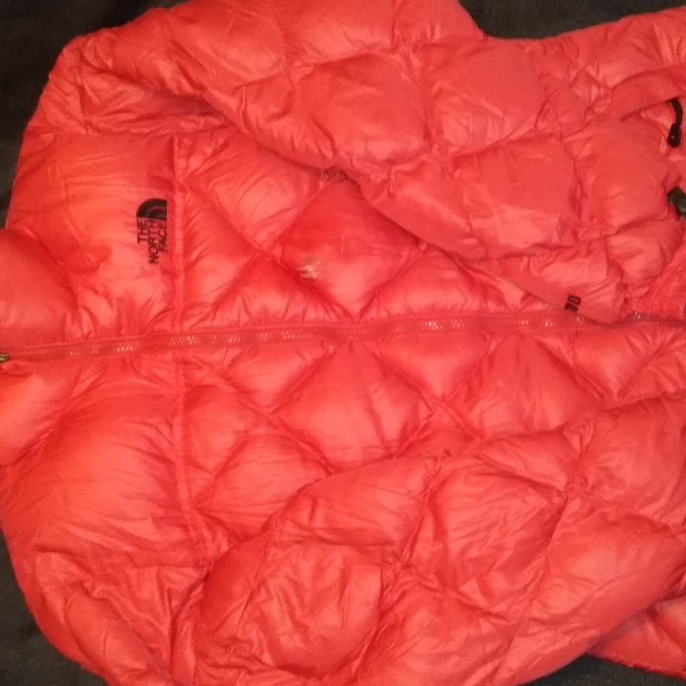 Red jacket - Picture 4 of 4